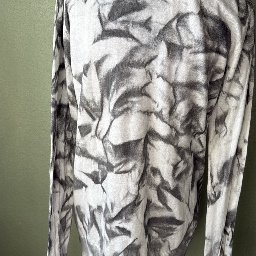 Volcom Sweater - Picture 4 of 6